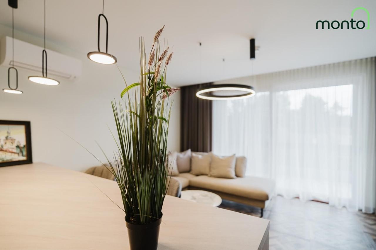 Brown apartments nuotrauka